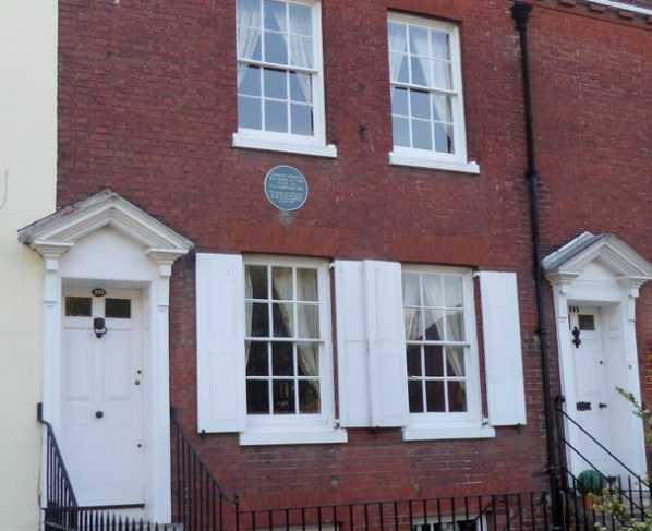 Dickens' Portsmouth home open for private viewings
