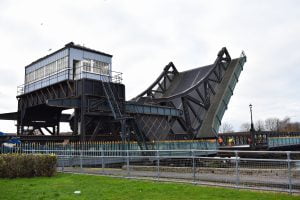 Corporation bridge