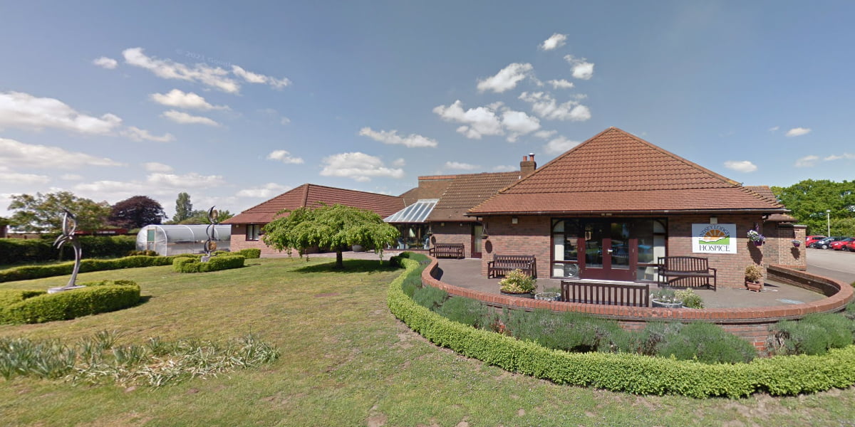 Lindsey Lodge will celebrate their 30th birthday with a brilliant